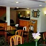 Econo Lodge Madison 